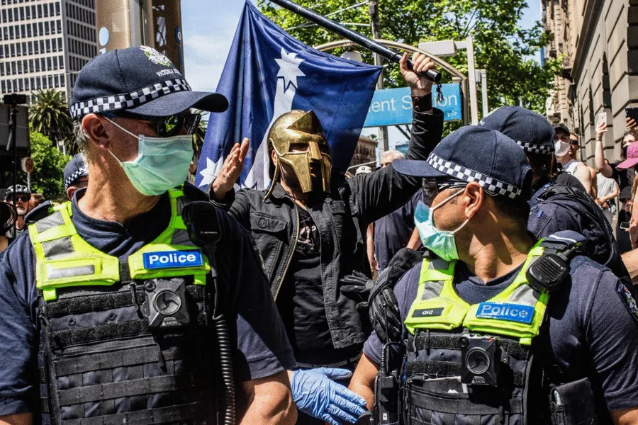 Police at right-wing march